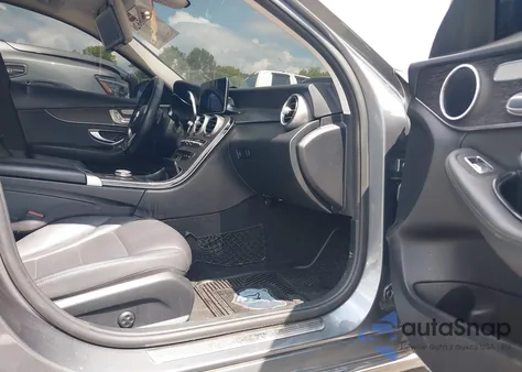 2019 Mercedes-Benz C 300 from USA, damaged, VIN 55SWF8DB0KU314169